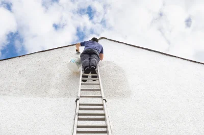 Peinture extérieure à Quettehou — façades et ravalement